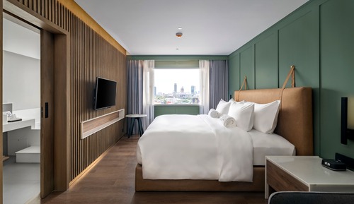 Phana Suite King