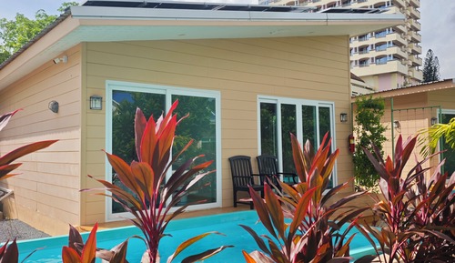 Two-Bedroom Family Villa with 1 Bathroom