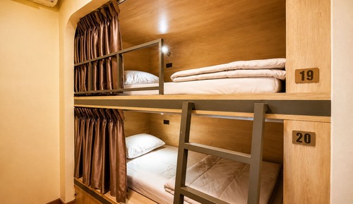 Dormitory room (Female)