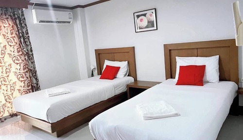 Superior Twin Room