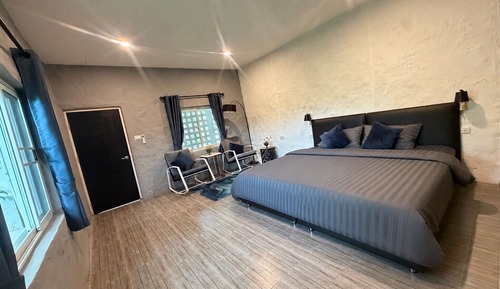 Superior Single Room, Housekeeping, Hill View