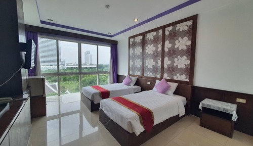 Superior Twin with Sea view
