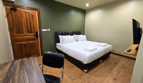 Classic Double Room