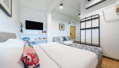 Studio Accessible room