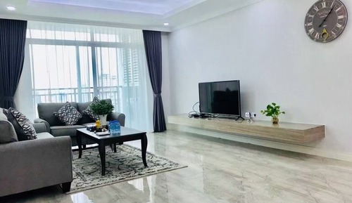 Comfort Duplex, Courtyard View