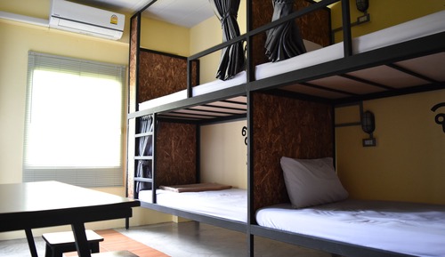 4 Bed Private Room
