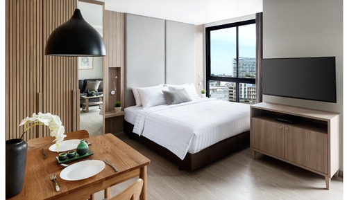 Studio Apartment