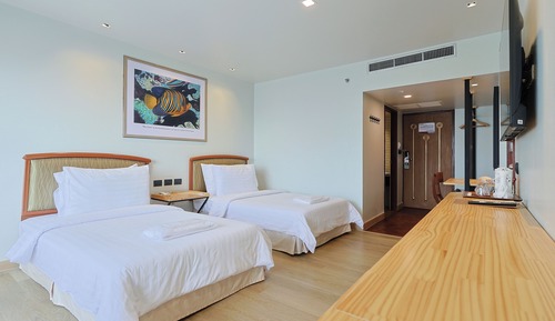 Deluxe Twin Room