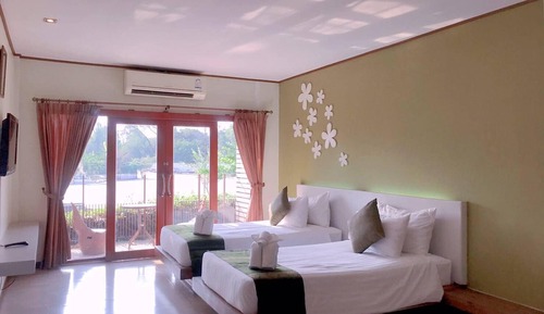 Deluxe Villa