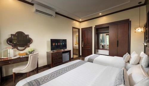 Triple Room with Garden View
