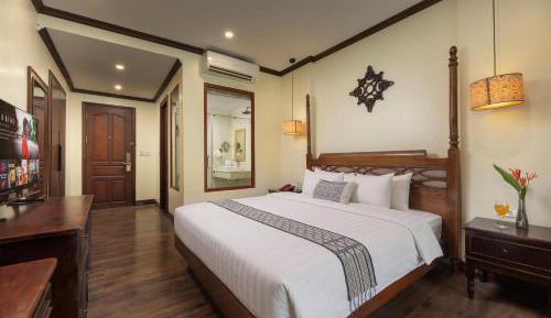 Deluxe Double with Garden View