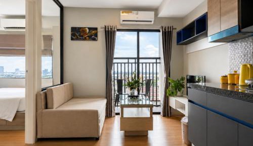 Two-Bedroom Apartment with City View
