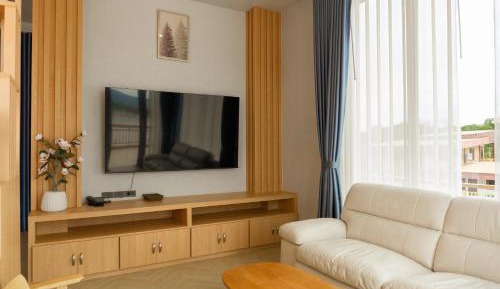 Suite with River View