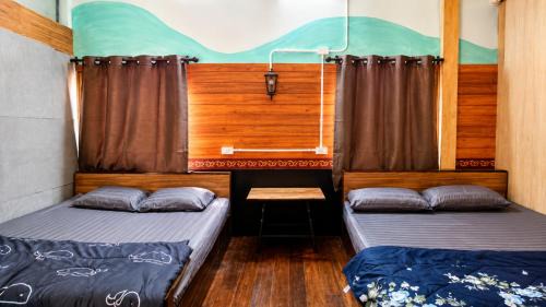 Classic Quadruple Room