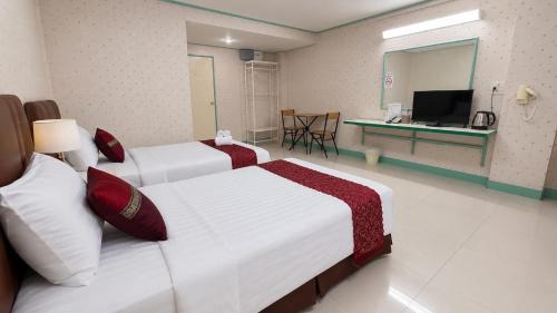 Superior Twin Room
