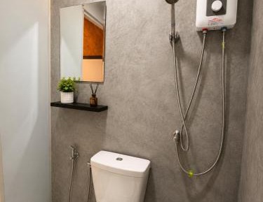 Double or Twin Room with Private Bathroom