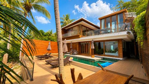 Villa - Beach Front