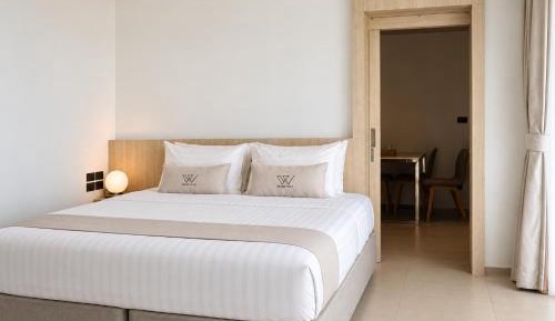 Family Suite with Balcony with Free shuttle bus to pattaya down town
