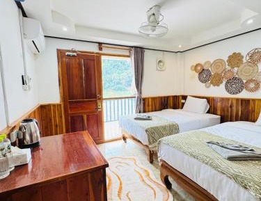 Twin Room with Lake View