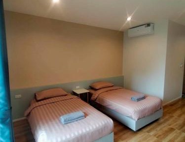Twin Room with Pool View