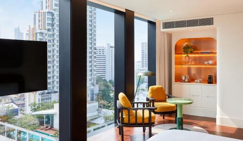 Corner Double with Two Double Beds
