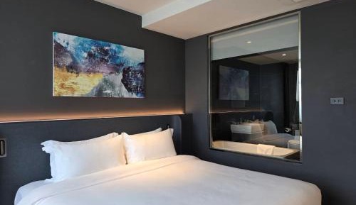 Deluxe Double Room with Bath
