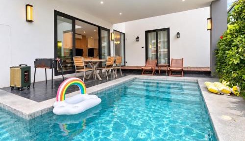 Villa with Private Pool