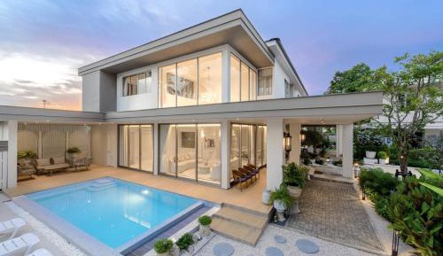 Deluxe Villa