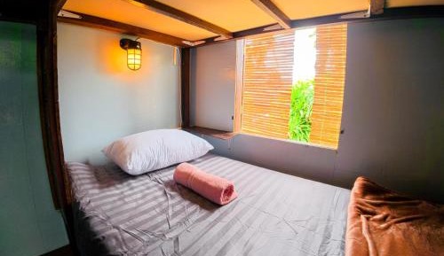 Bed in 4-Bed Mixed Dormitory Room