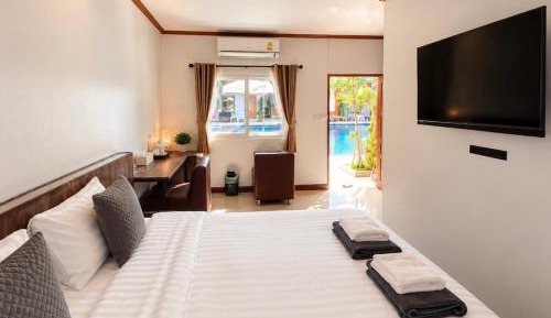 Standard Double Room, Pool Access
