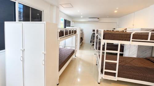 Bed in 10-Bed Mixed Dormitory Room