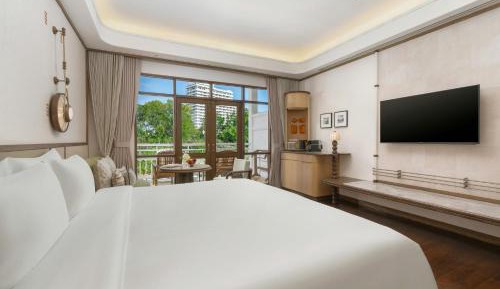 Premium Deluxe Ocean View King