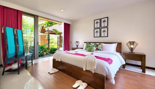 Baan Feung Fah 4BR Beachfront Villa| Infinity Pool, Kayaks