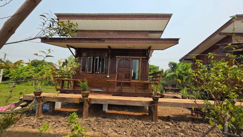 Standard Twin Room with Garden View