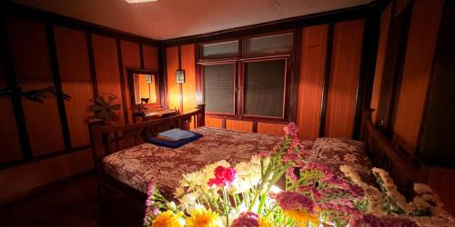 Standard Double Room with Shared Bathroom