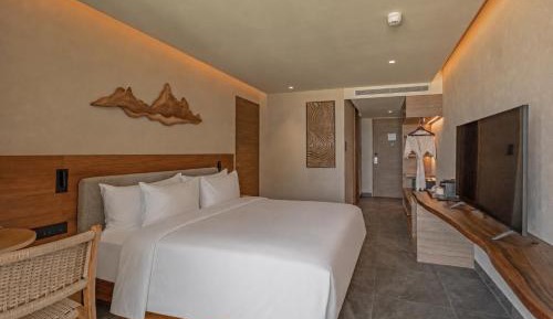 Garden View Room
