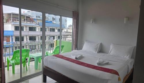 Deluxe Double Room with Balcony and Sea View