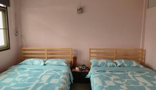 Economy Quadruple Room with Shared Bathroom