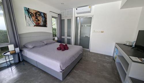 Deluxe Bungalow