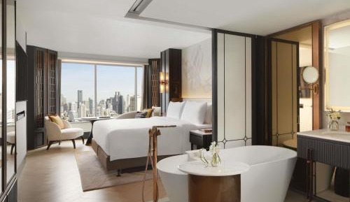 FAIRMONT GOLD CORNER King
