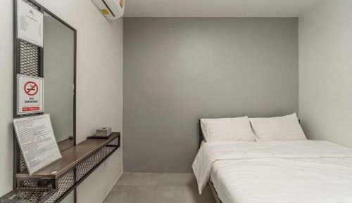 Economy Double Room