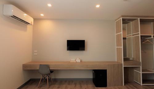 Standard King Room