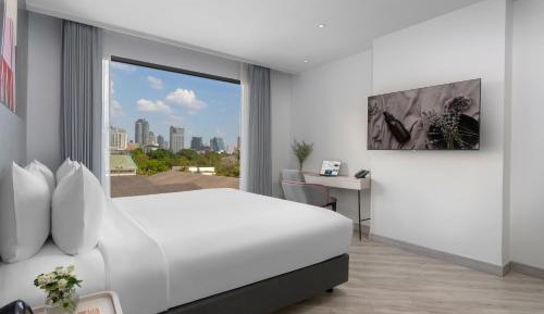 Studio Deluxe Room