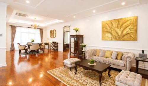 Royal Lao Suite