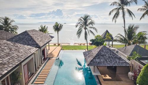 Villa - Beach Front