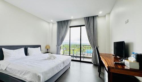 Standard King Room