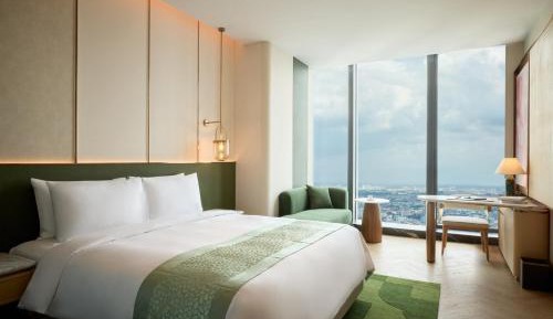 Deluxe King Room