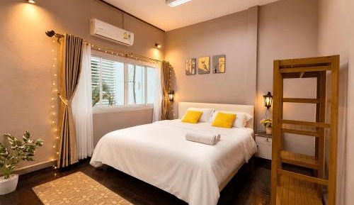 Double Room with Private Bathroom