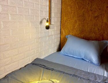 Bed in 8-Bed Mixed Dormitory Room