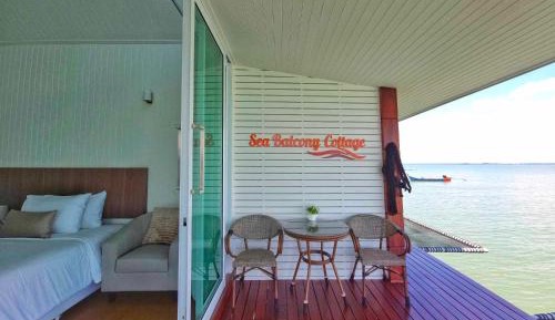 Quadruple Room with Sea View